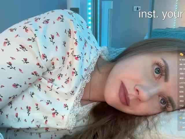 VikkiExtraCheese webcam