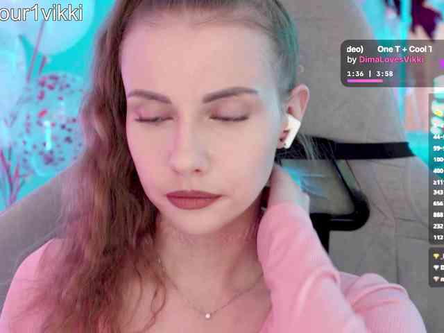 VikkiExtraCheese webcam