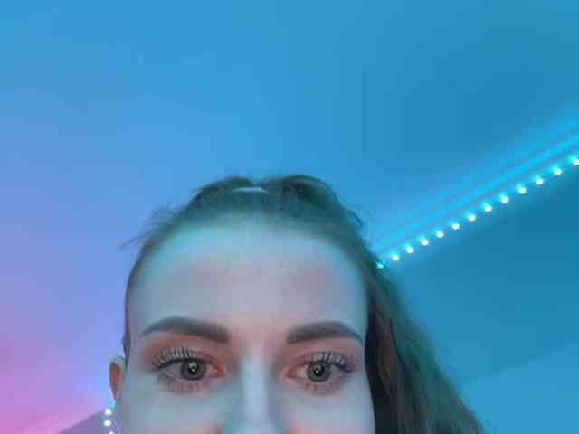 VikkiExtraCheese webcam