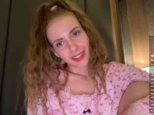 VikkiExtraCheese webcam