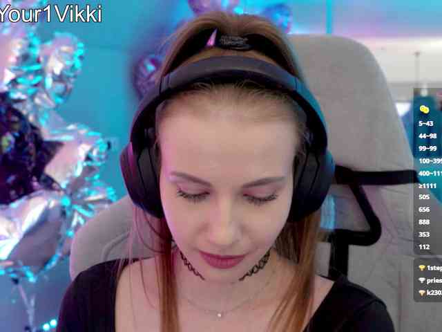-VikkiL0vesCheese-