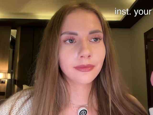 -VikkiL0vesCheese- Sex Cam Show