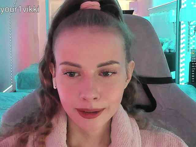 VikkiExtraCheese