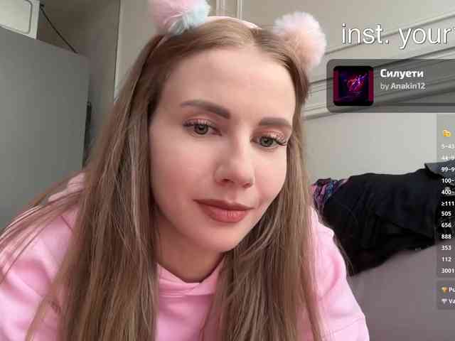 VikkiExtraCheese