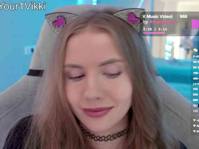 VikkiExtraCheese webcam