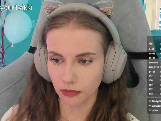 VikkiExtraCheese webcam
