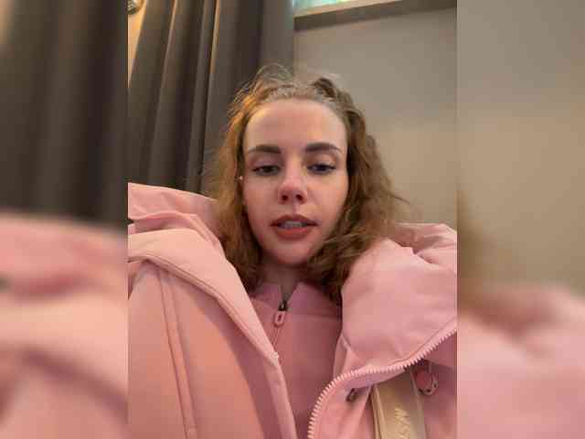 VikkiExtraCheese webcam