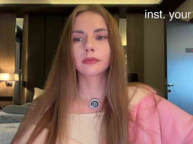 -VikkiL0vesCheese- Sex Cam Show
