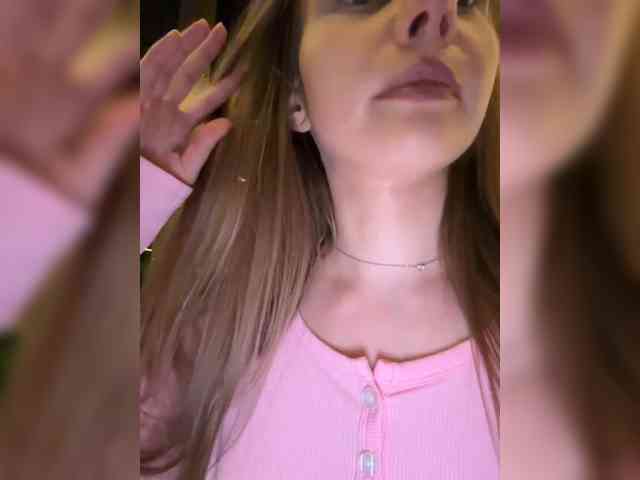 VikkiExtraCheese