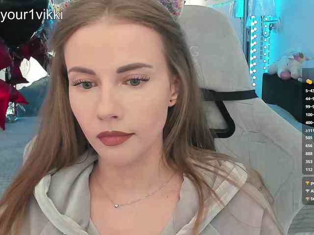 VikkiExtraCheese webcam