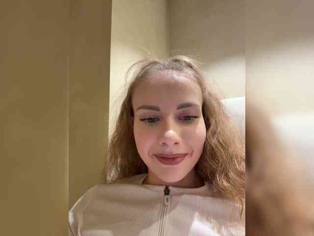 VikkiExtraCheese