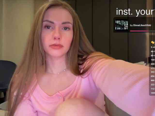 VikkiExtraCheese webcam