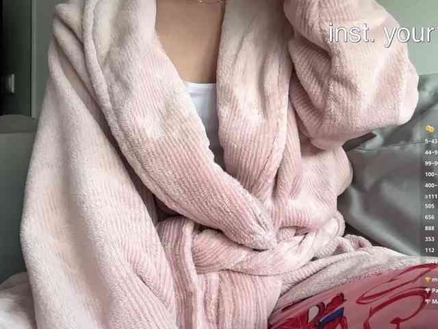 VikkiExtraCheese webcam