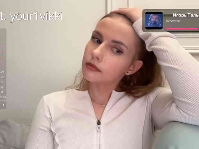 VikkiExtraCheese