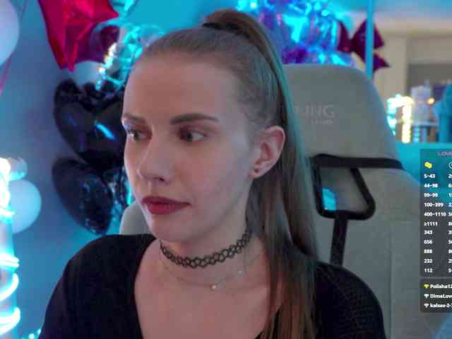 VikkiExtraCheese