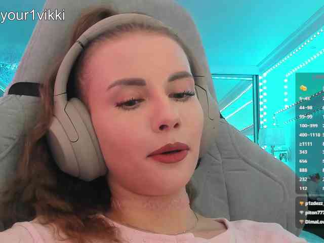 VikkiExtraCheese webcam
