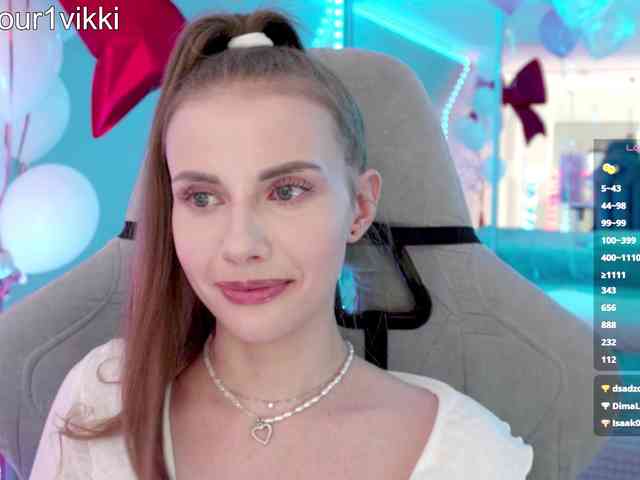 VikkiExtraCheese webcam