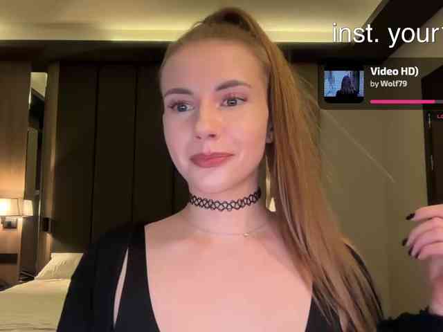 -VikkiL0vesCheese- Sex Cam Show