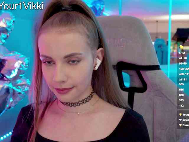 VikkiExtraCheese webcam