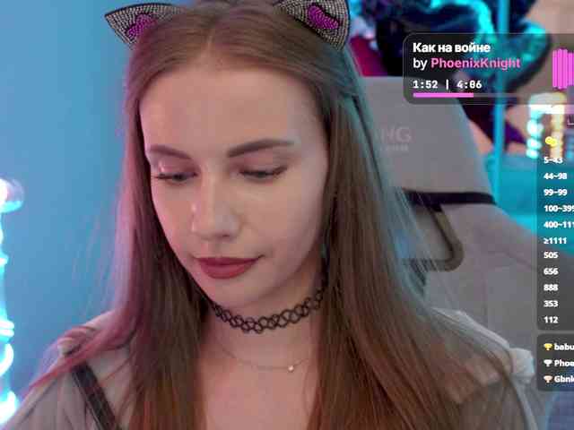 VikkiExtraCheese webcam