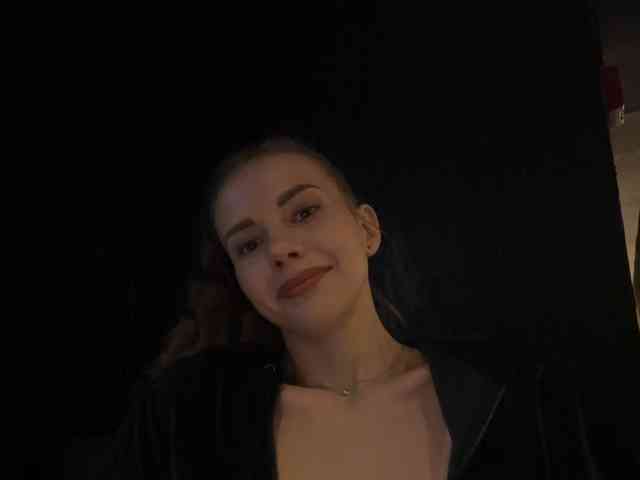 VikkiExtraCheese webcam