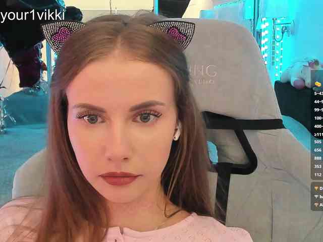 VikkiExtraCheese webcam