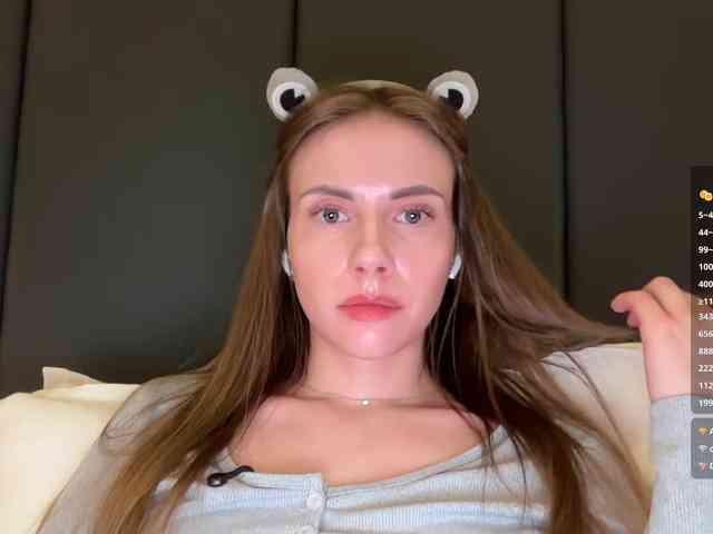 VikkiExtraCheese webcam