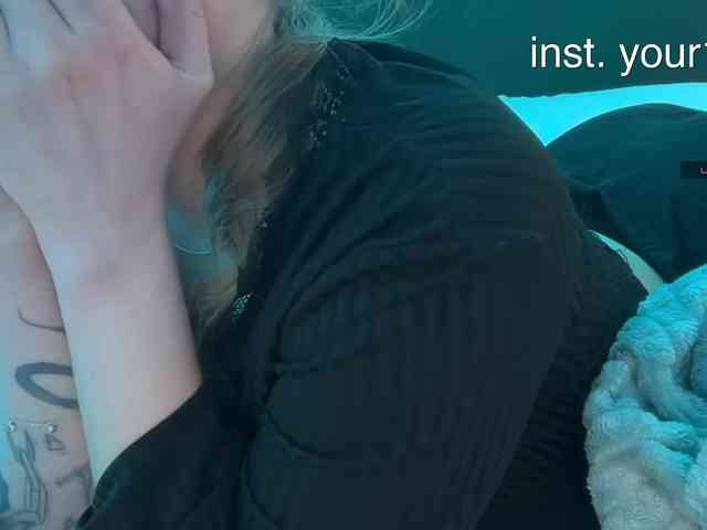 VikkiExtraCheese