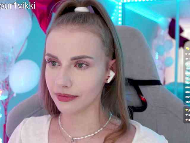 VikkiExtraCheese