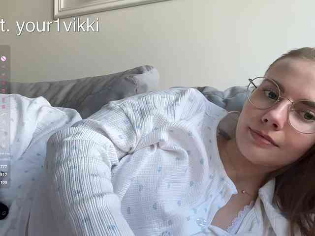 VikkiExtraCheese