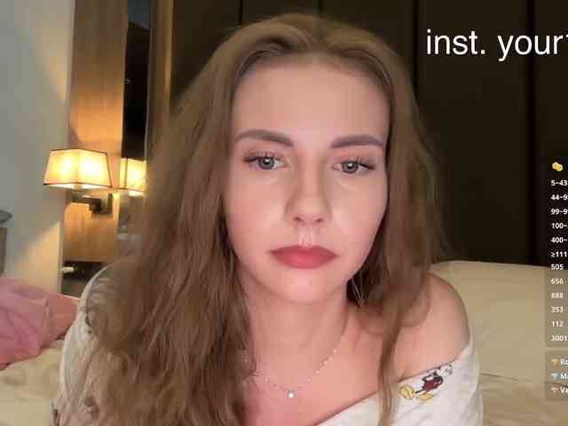 -VikkiL0vesCheese- Sex Cam Show