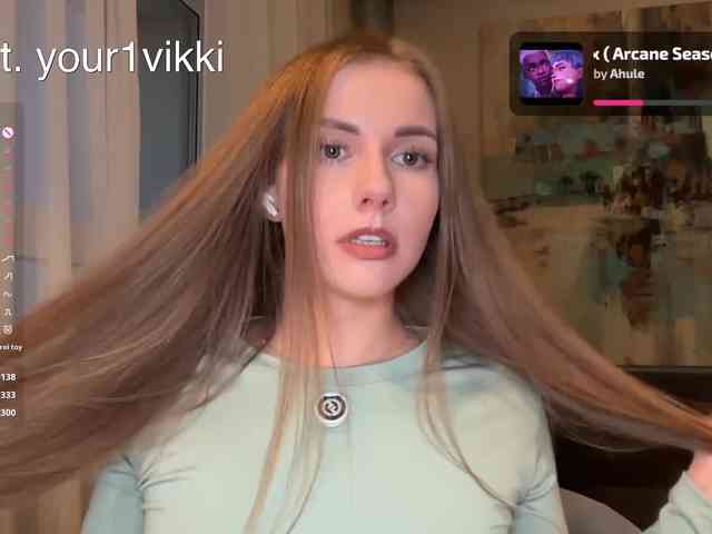 VikkiExtraCheese