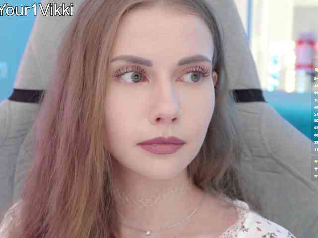 VikkiExtraCheese webcam