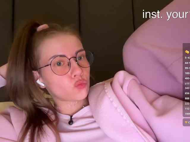 VikkiExtraCheese