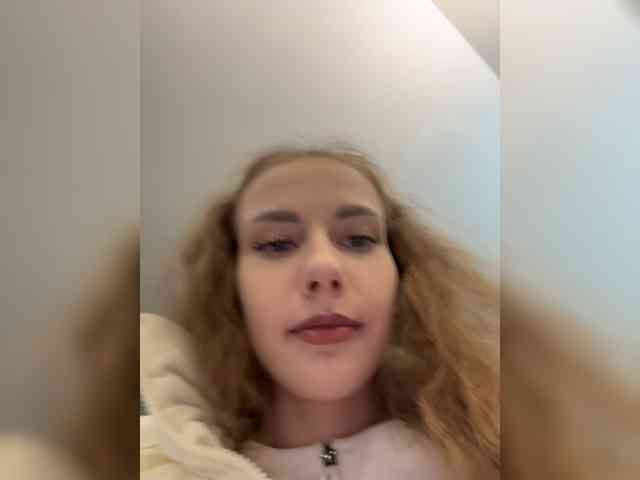 VikkiExtraCheese