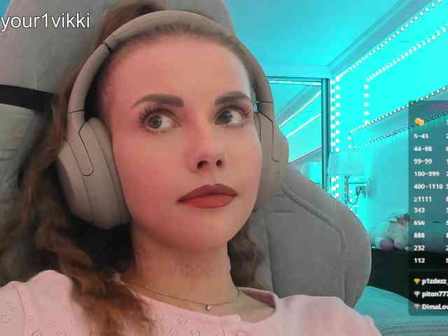 VikkiExtraCheese