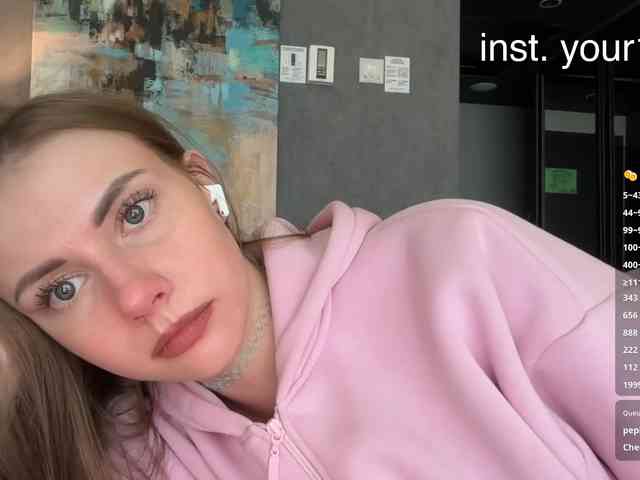 VikkiExtraCheese webcam