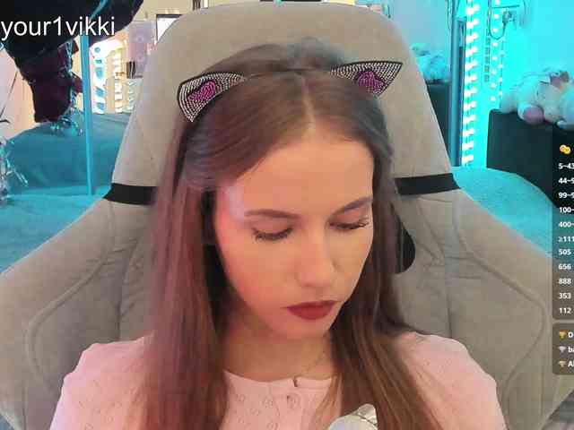 VikkiExtraCheese webcam