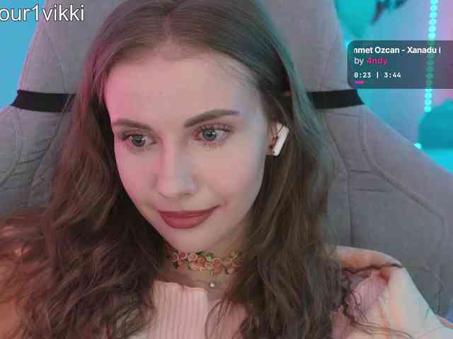 VikkiExtraCheese