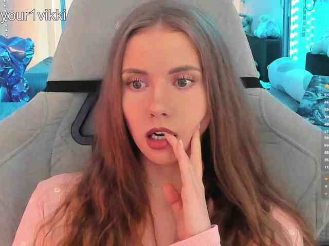 VikkiExtraCheese