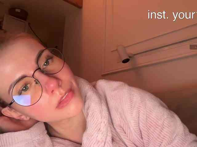 VikkiExtraCheese webcam