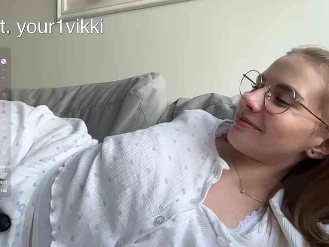 VikkiExtraCheese