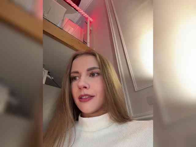 VikkiExtraCheese