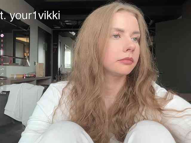 VikkiExtraCheese