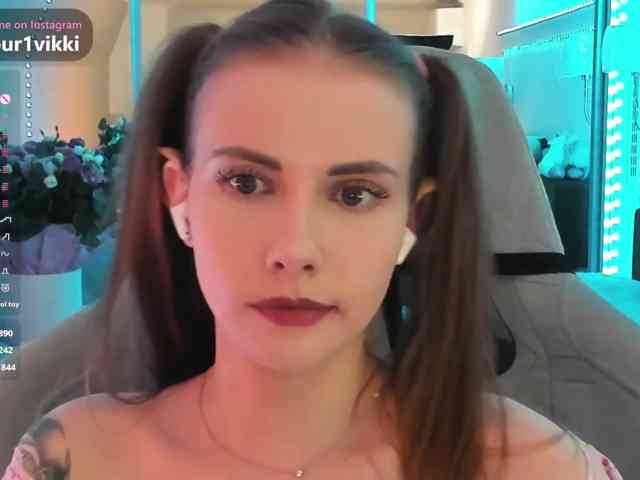 VikkiExtraDarkExclusive