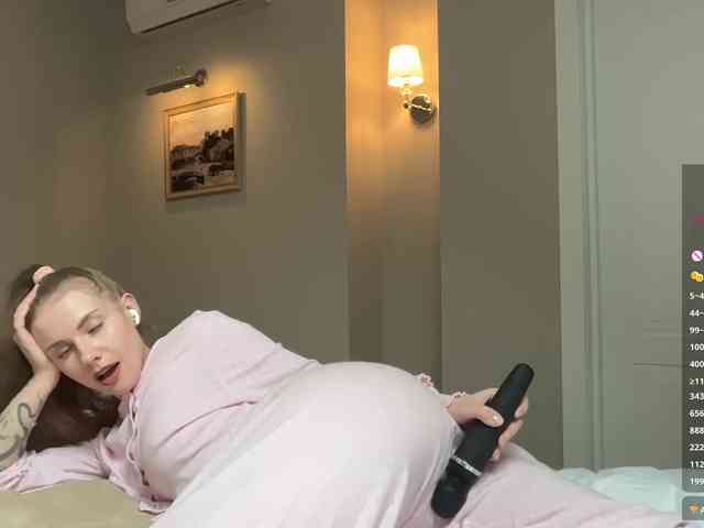 VikkiExtraCheese webcam