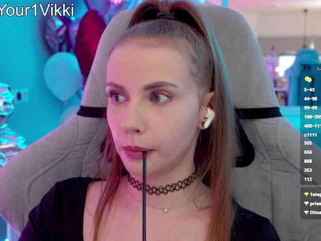 VikkiExtraCheese webcam