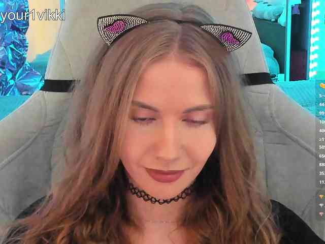 VikkiExtraCheese webcam