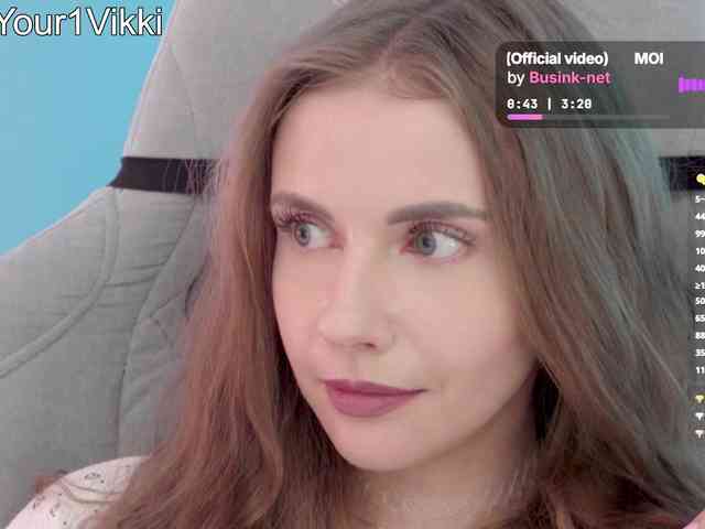 VikkiExtraCheese webcam