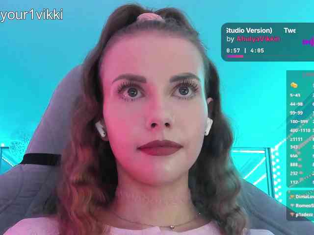 VikkiExtraCheese webcam
